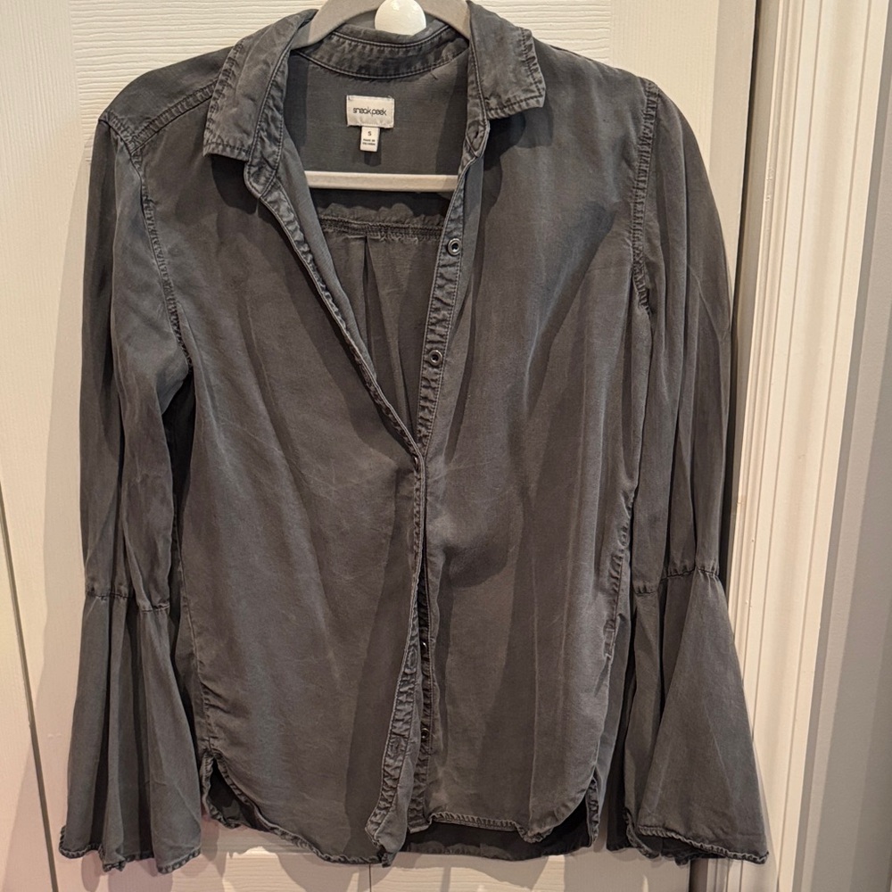 Free People Charcoal Button-Up with Flared Sleeves Sz S